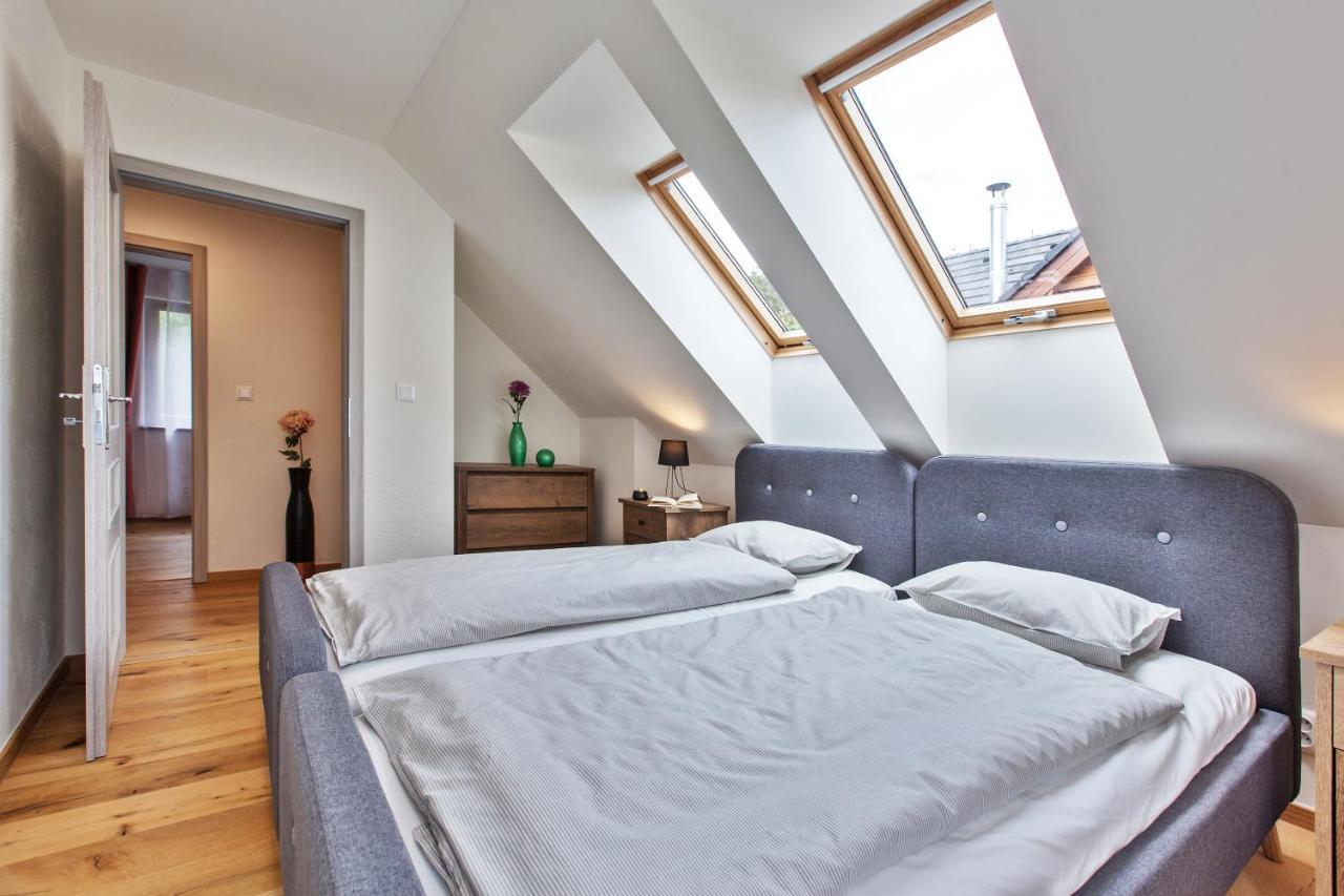 Zazi Apartmany Mýto pod Ďumbierom Buitenkant foto
