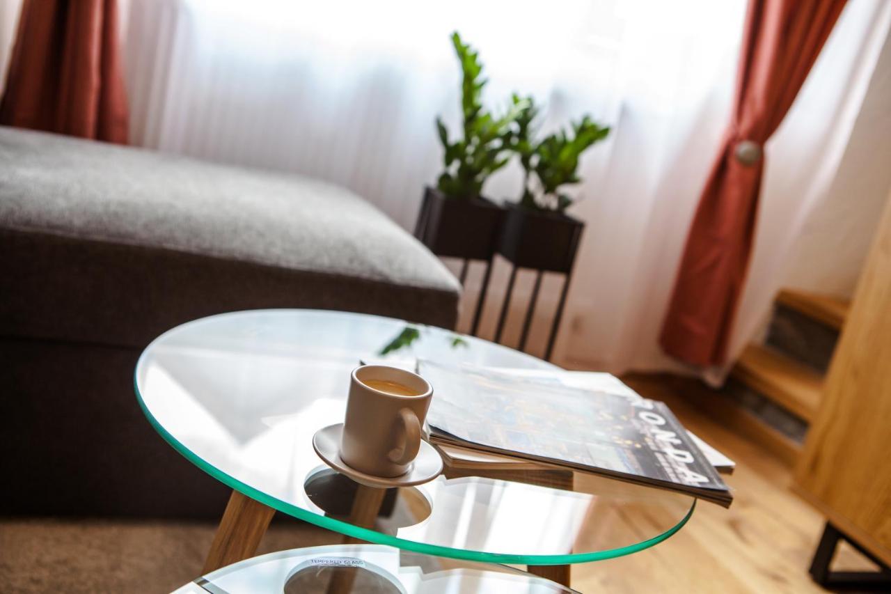 Zazi Apartmany Mýto pod Ďumbierom Buitenkant foto